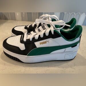 PUMA platform sneakers - white, black & green. EUC - Worn maybe twice.